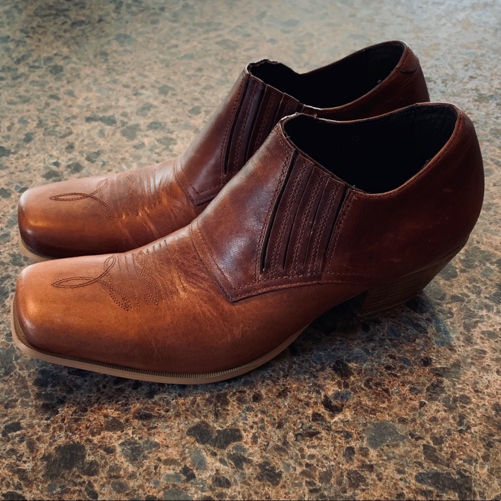 SOLD Durango Western Ankle Booties 8.5
